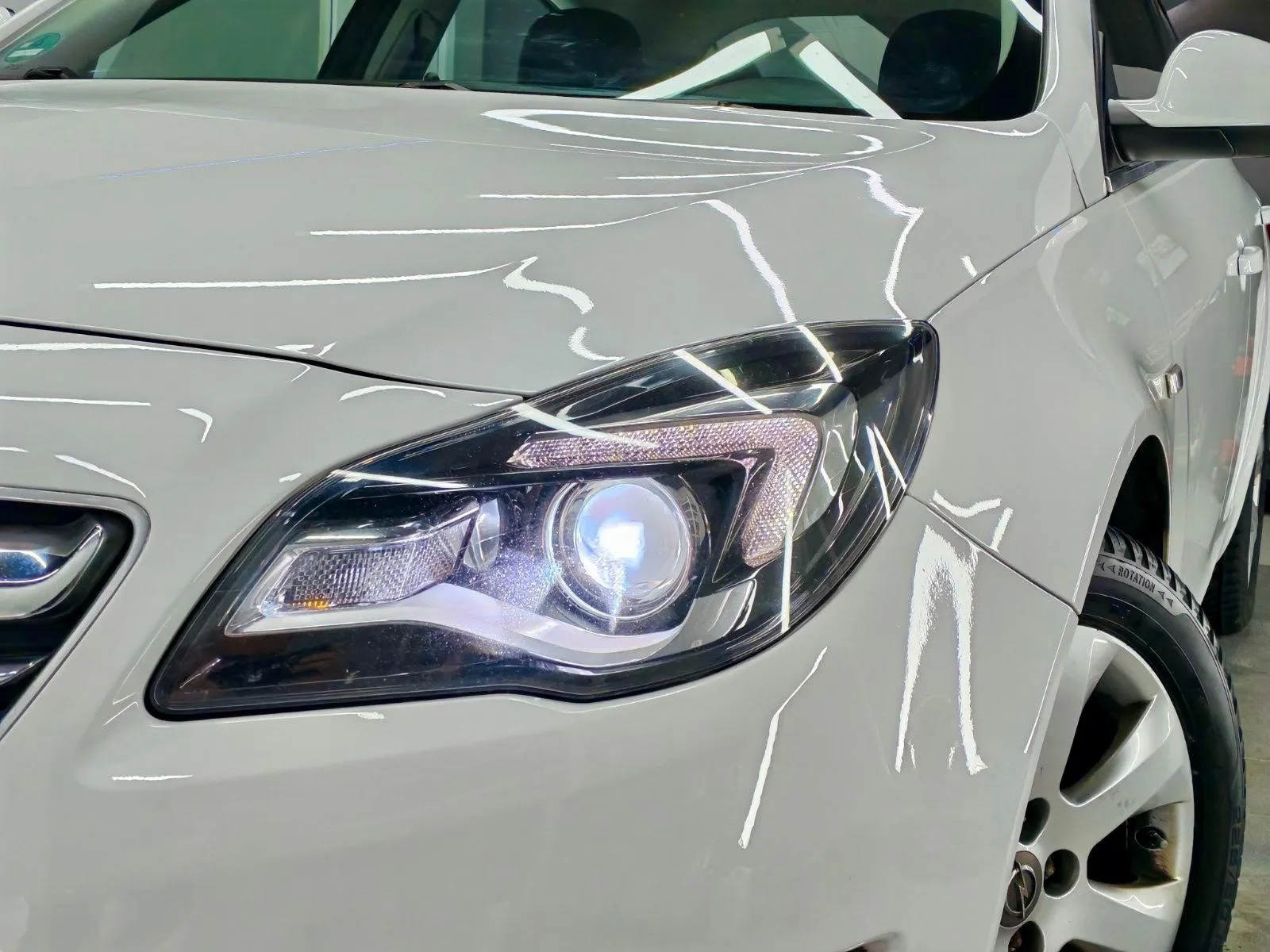 Opel Insignia — poliranje i keramička zaštita, rezultat 2