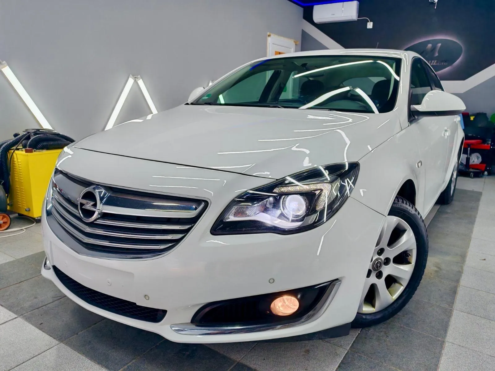 Opel Insignia — poliranje i keramička zaštita, rezultat 3